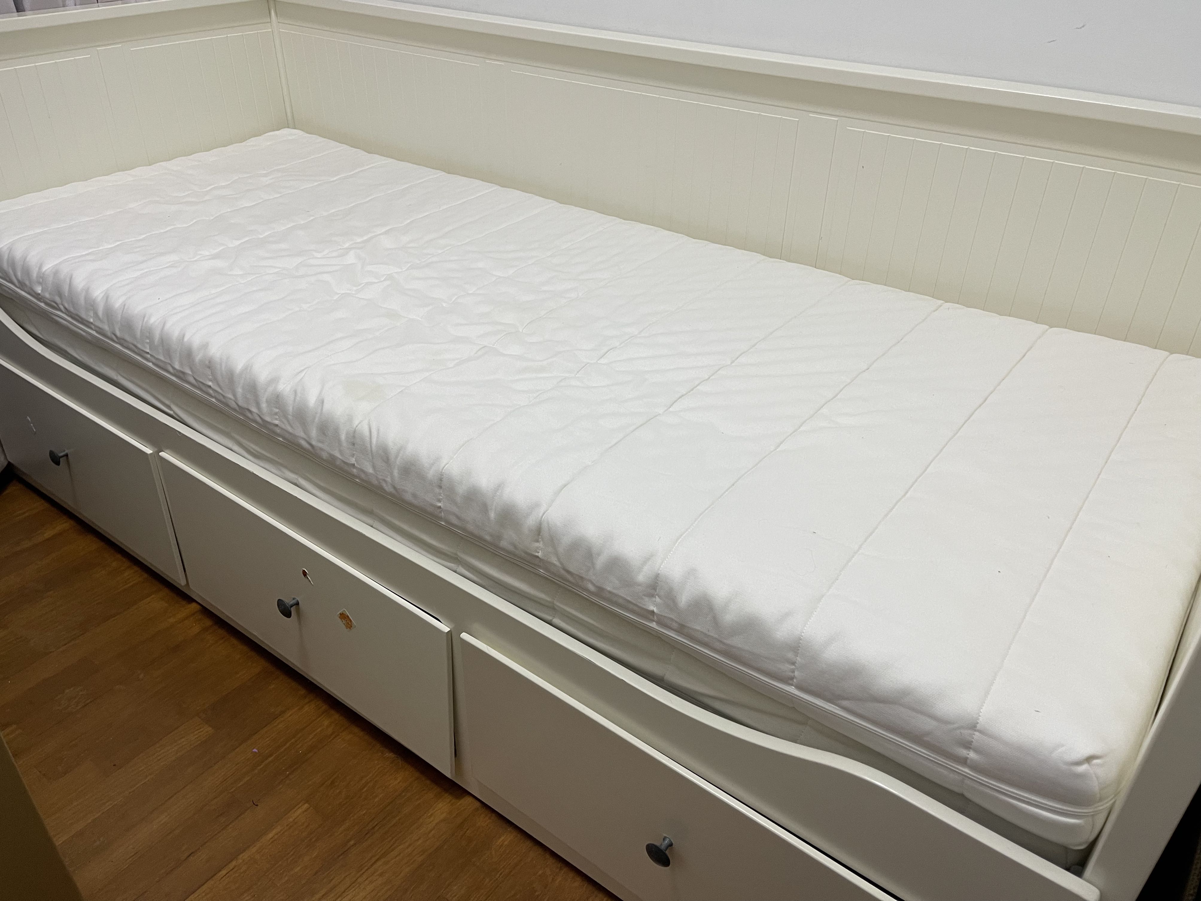 Extendable bed IKEA Hemnes with 2 single mattress, Furniture & Home
