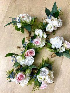 Faux bridesmaids bouquets