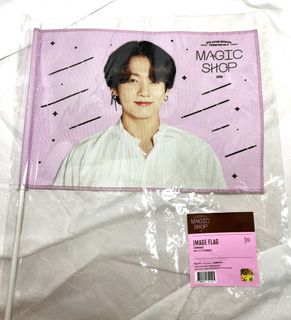 （分類：）位於 。 由 btsforever0613 提交（商品編號 1143670690，圖片 1）。簡介： 。
