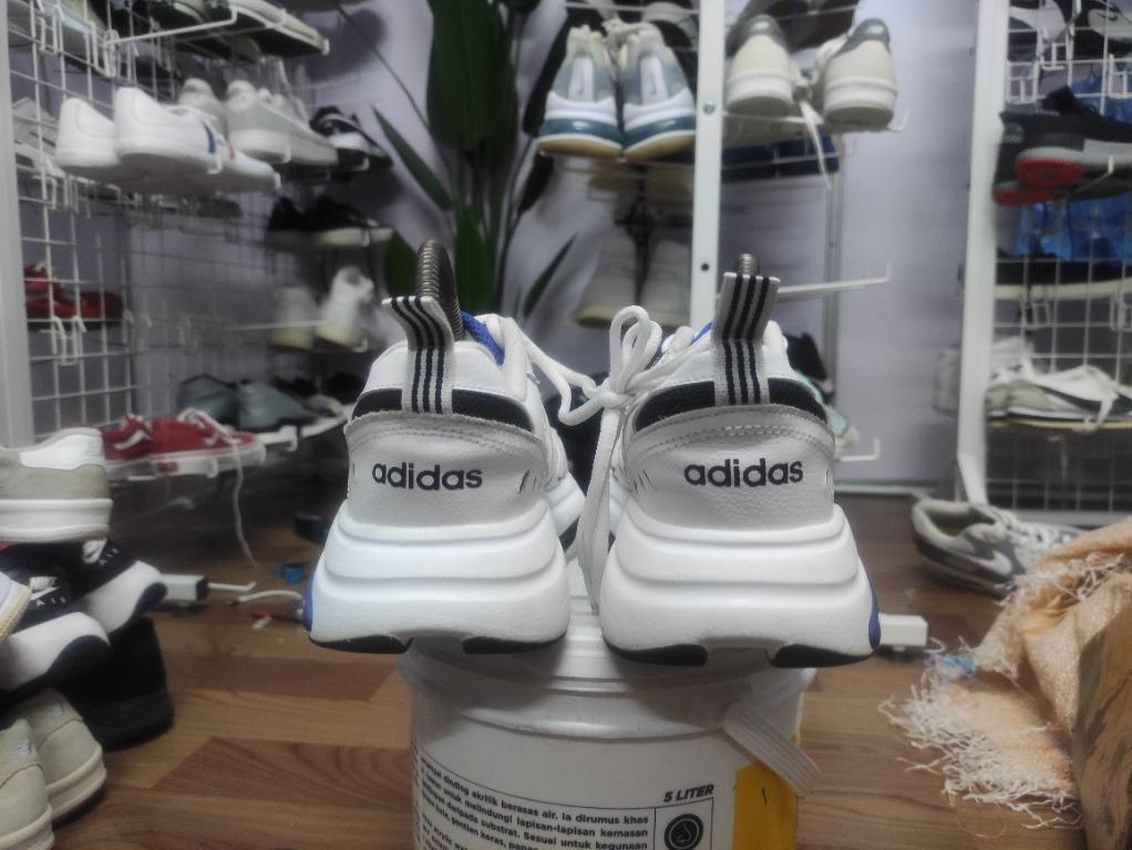Adidas uk sale 33 store