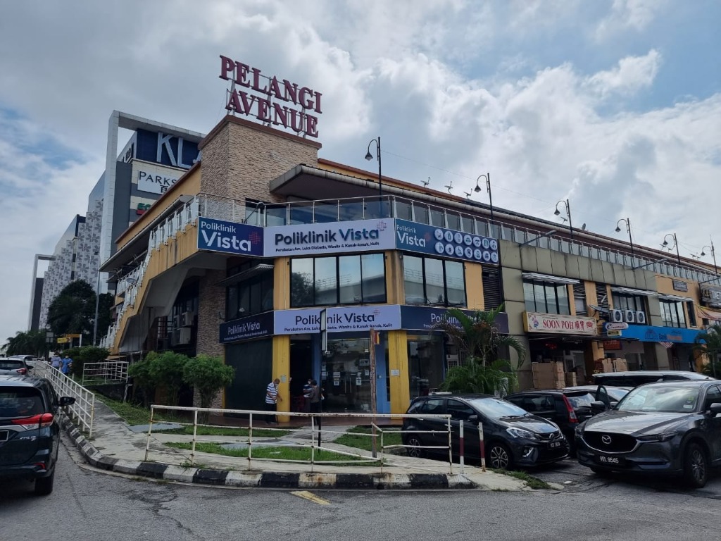 Ground Floor Shoplot for Sale at Pelangi Avenue, Jalan Kelicap, Klang