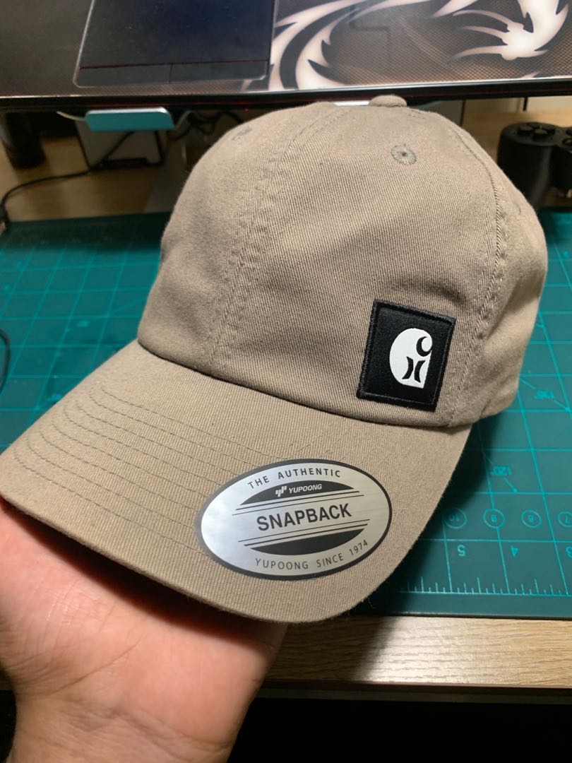 Hurley top carhartt hat