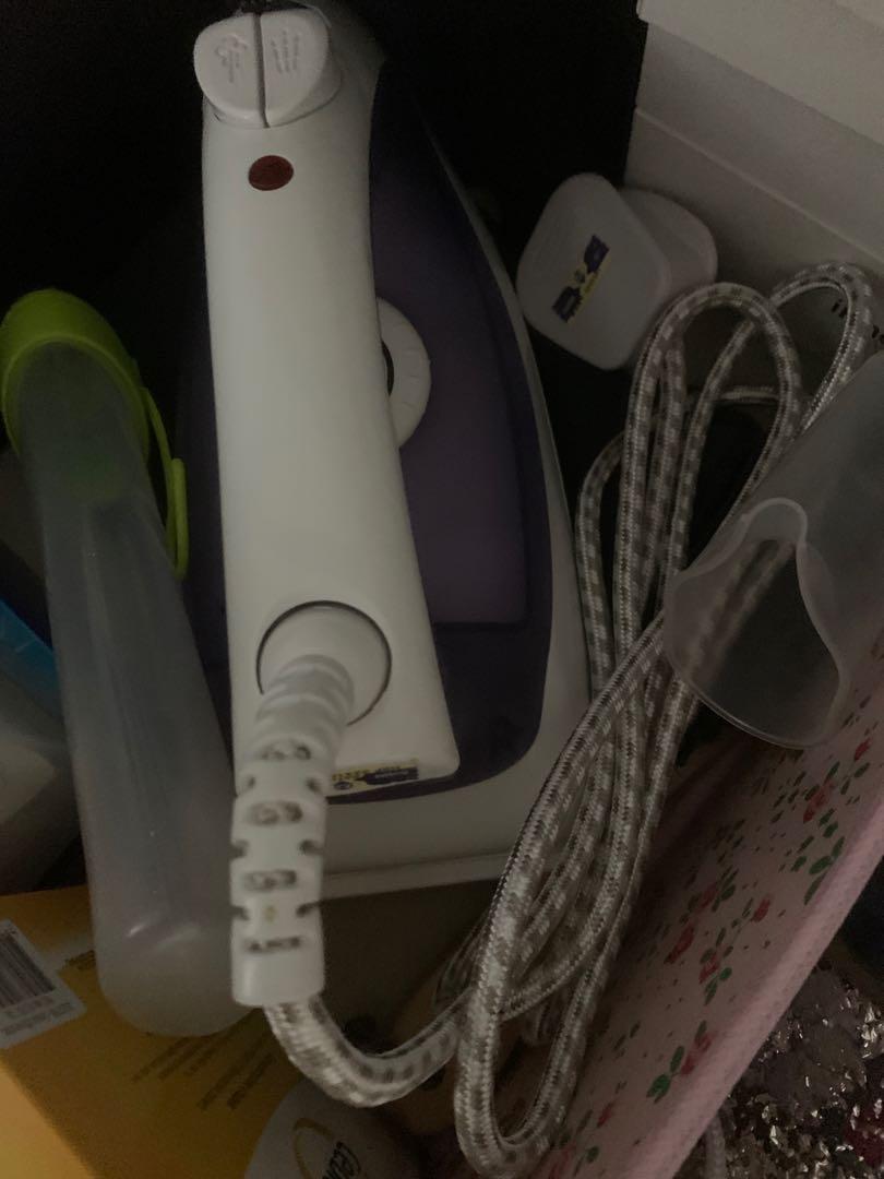 Ironing board Mr DIY, Furniture & Home Living, Furniture, Shelves