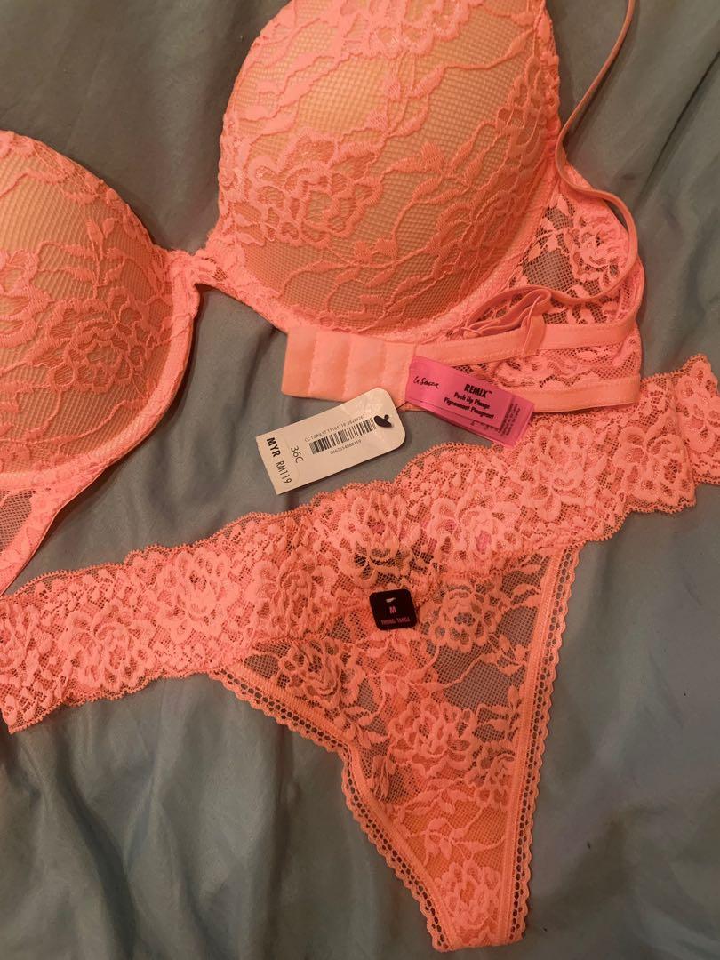 La Senza - When your bra & panty set is AMAZING! 💕 Plus, Club