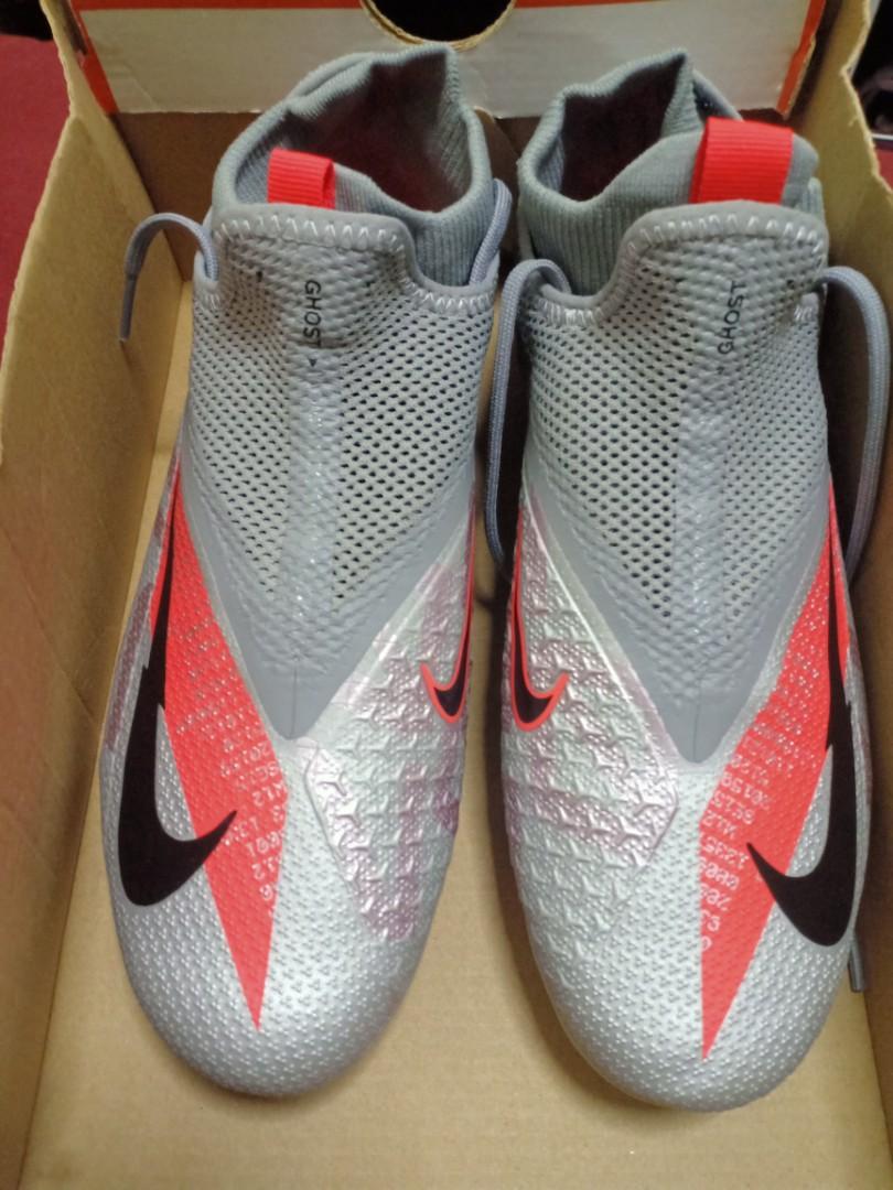 Nike Phantom VSN 2 Pro DF FG, Men's Fashion, Activewear on Carousell