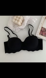 (Category: ) located in . Submitted by muffins17 (Listing ID 1143617964, Image 1). Description: .