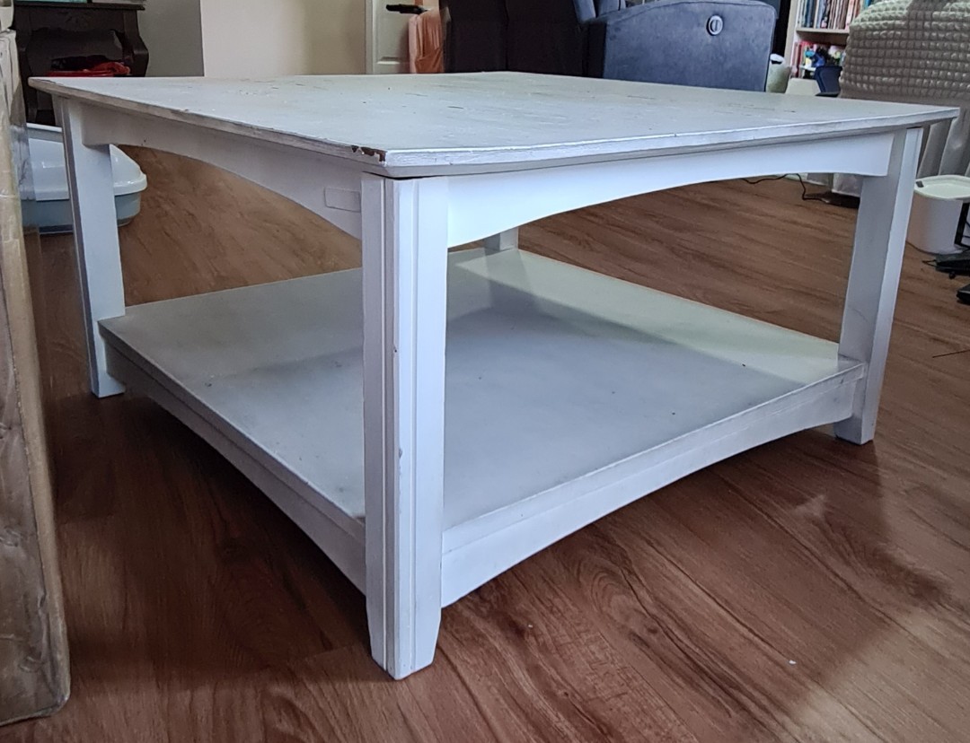 Picket & Rail solid wood Coffee Table, Furniture & Home Living