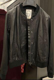 （分類：）位於 。 由 v.y.c. 提交（商品編號 1143611187，圖片 1）。簡介： 。