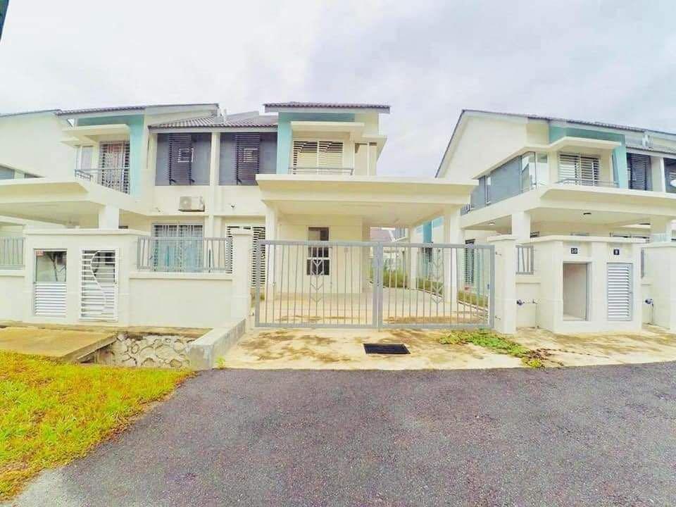 Semi D Cluster Bayu Suria Puncak Alam, Property, For Sale on Carousell