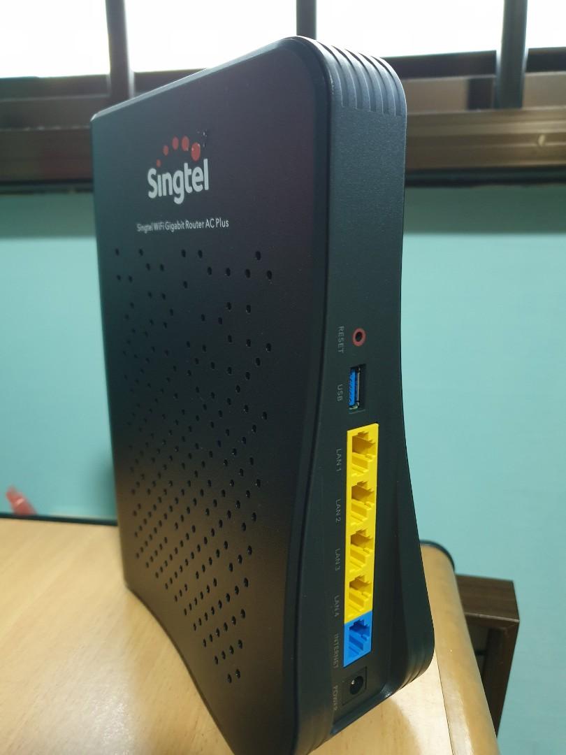 SINGTEL WIFI GIGABIT ROUTER, Computers & Tech, Office & Business ...
