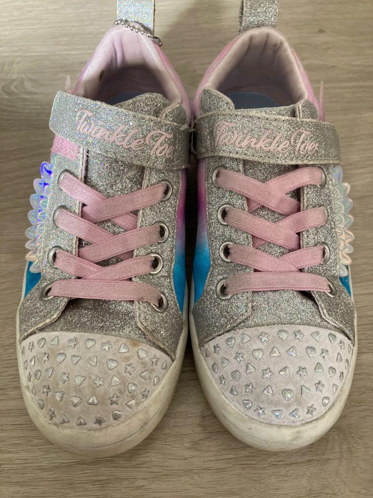 Skechers twinkle sales toes 32