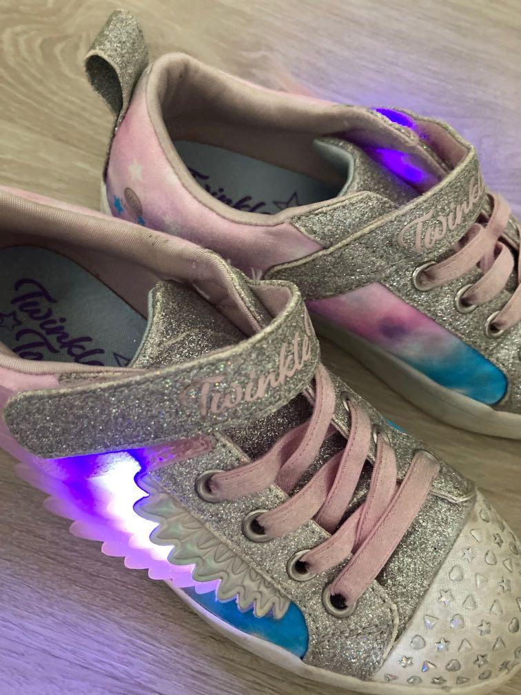 Skechers twinkle toes 32 sale
