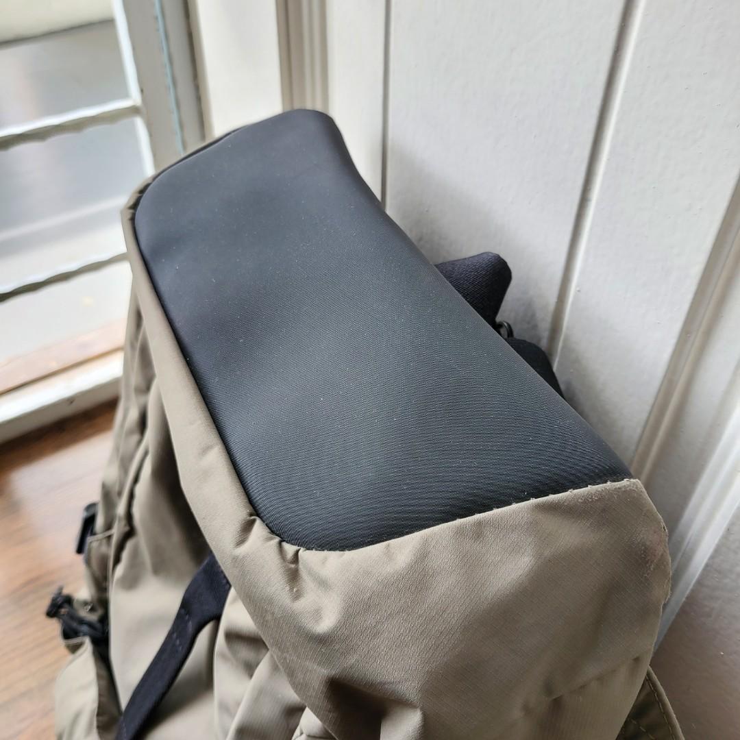 Targus SolLite 15.6" Laptop Backpack Olive Green (21.5L), Men's