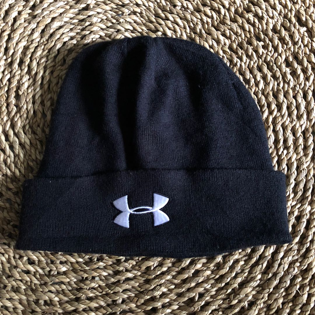 Under Armour Beanie, Fesyen Pria 