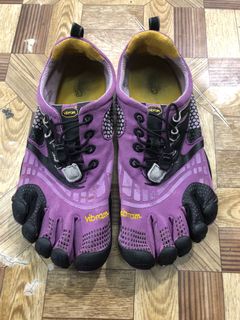 (Category: ) located in . Submitted by master_of_brands (Listing ID 1143626545, Image 1). Description: .