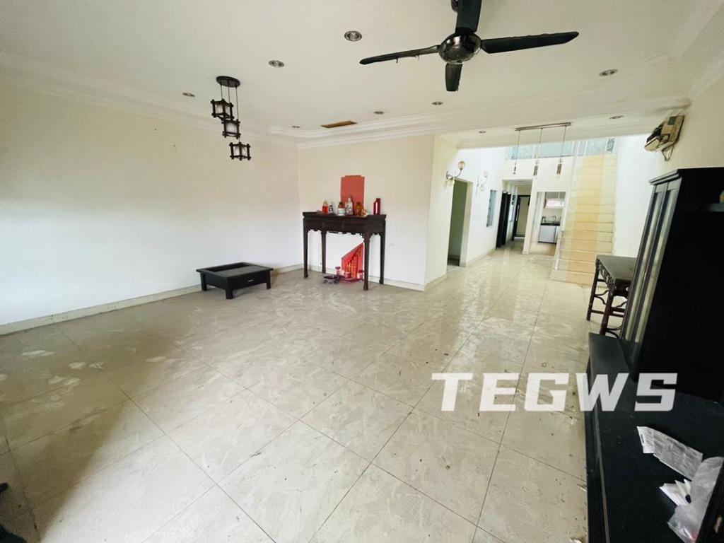 [WTS] Sales Taman Berkeley 1n5storey Renovated Extended, Property, For