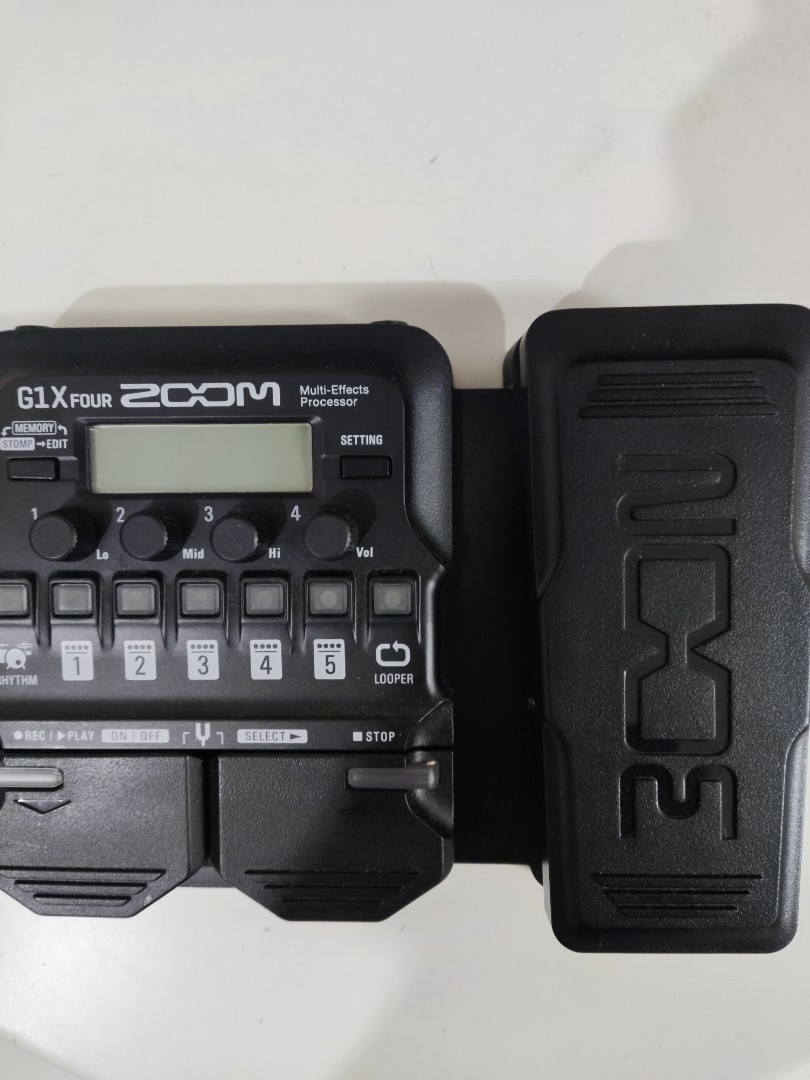 Zoom G1X four 綜合效果器99new, 興趣及遊戲, 音樂、樂器& 配件, 樂器 