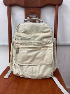 (Category: ) located in . Submitted by handbagbundlecollection (Listing ID 1143830762, Image 1). Description: .