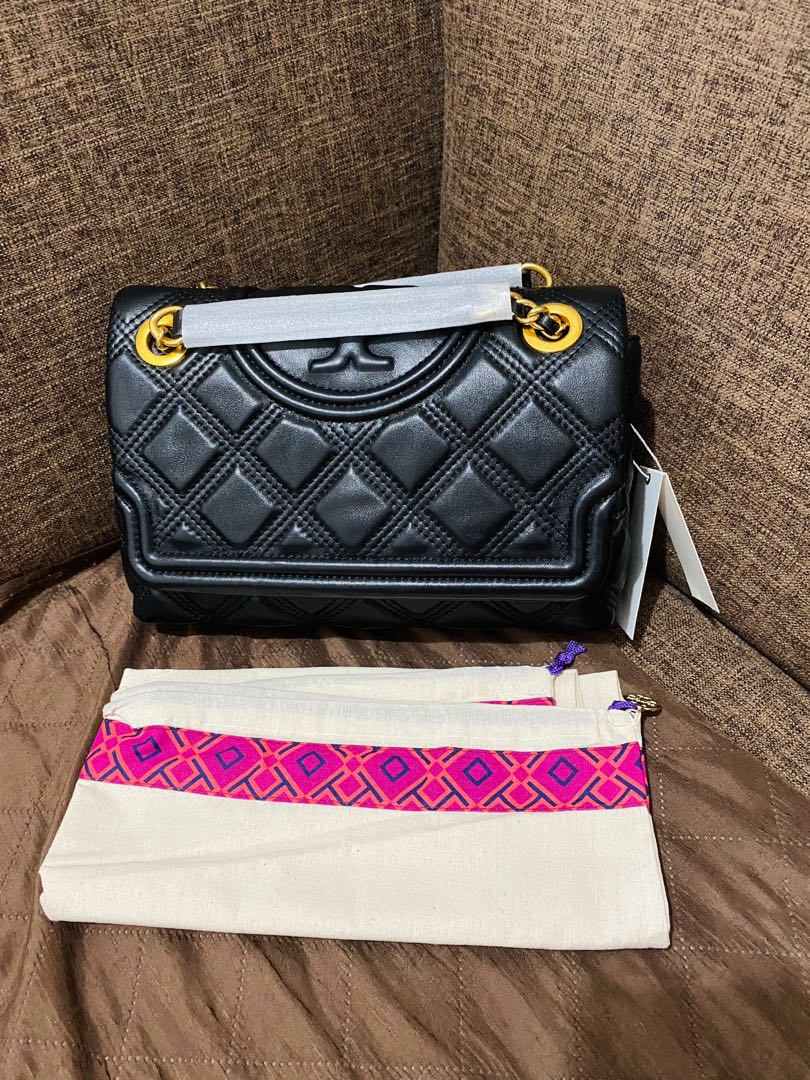 Authentic Tory Burch Fleming Soft Convertible Shoulder Bag, Luxury, Bags &  Wallets on Carousell