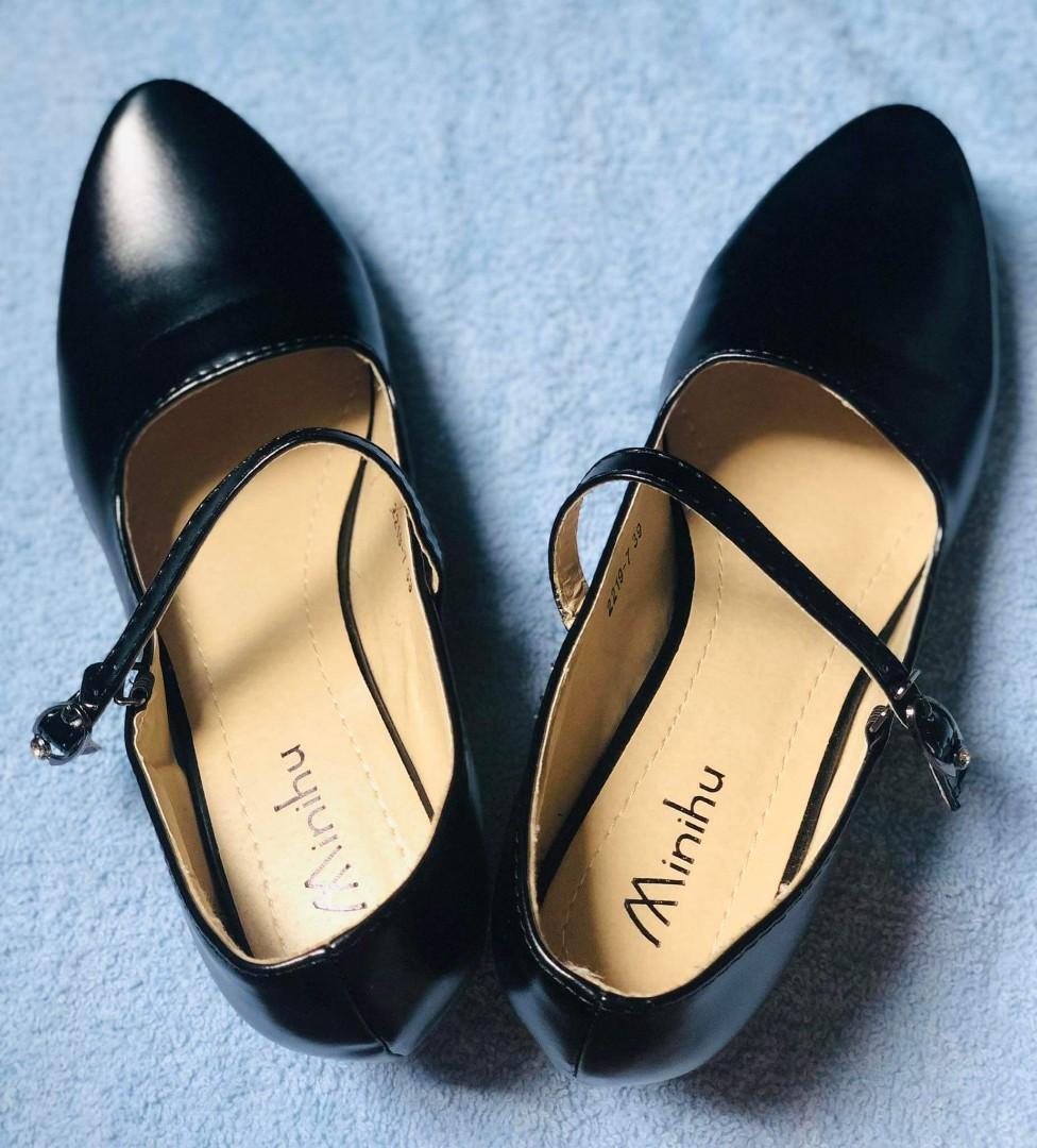 Black Pointed School Shoes with Heels
