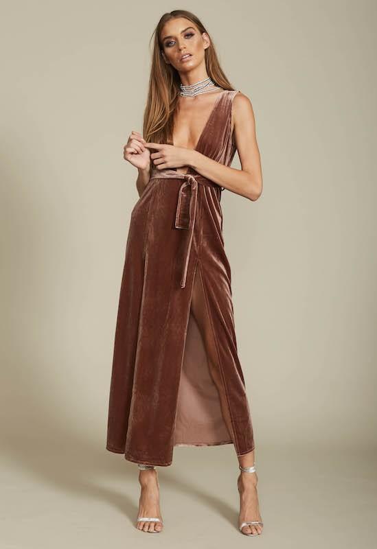 Bnwt lioness velvet maxi dress with split front Women s Fashion