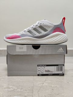 (Category: ) located in . Submitted by sneakerstation (Listing ID 1143861920, Image 1). Description: .