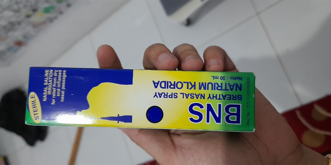 Breathy nasal shop spray