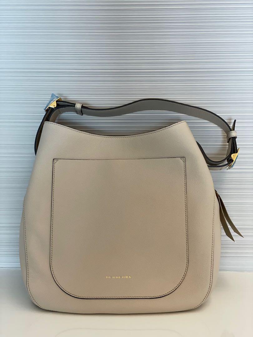 Burberry elmstone store