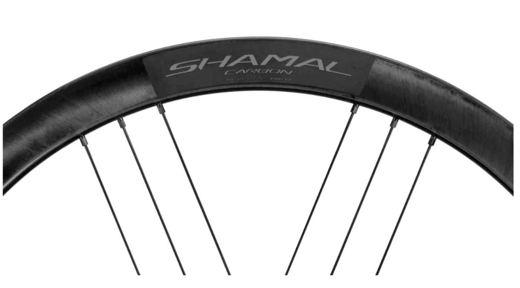 Campagnolo Shamal Carbon Wheelset 2022 Sports Equipment