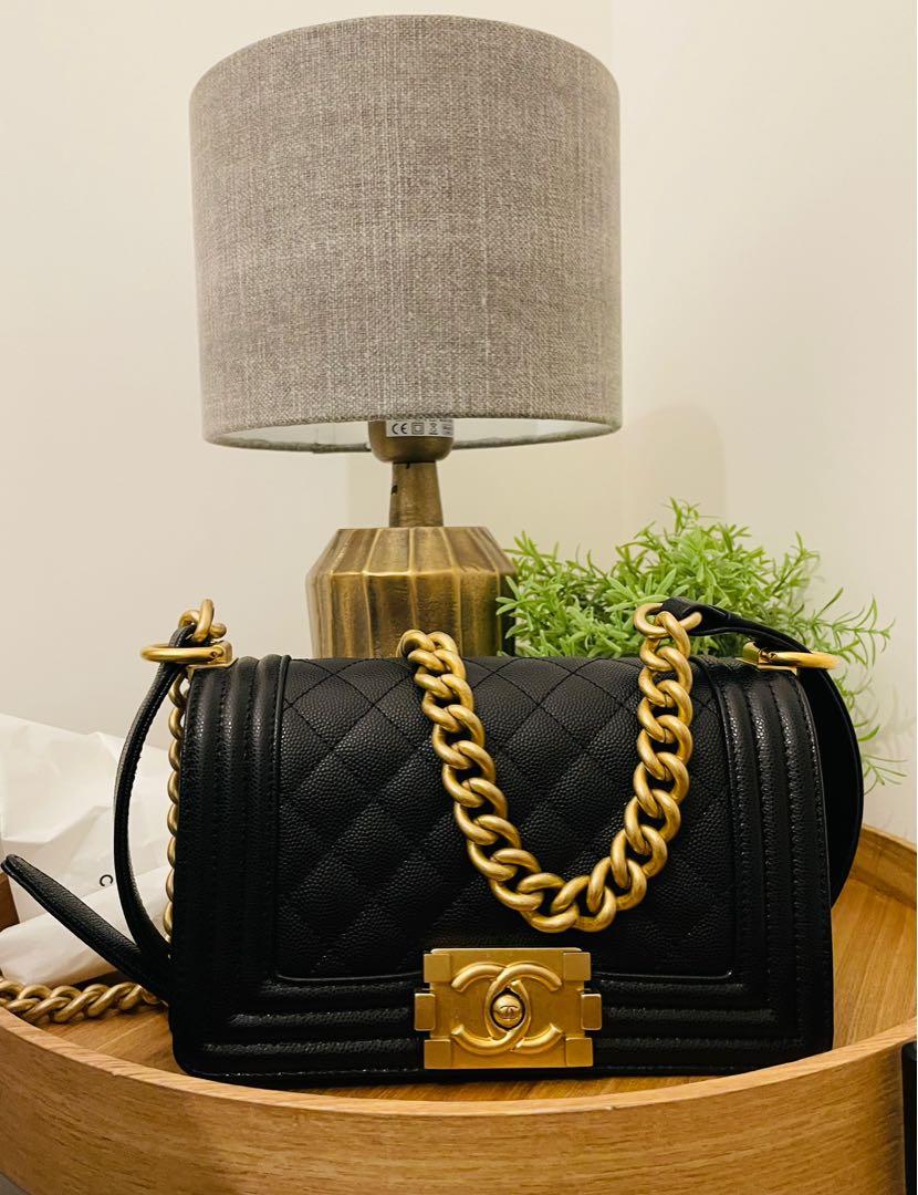 Chanel boy bag small black and gold best sale
