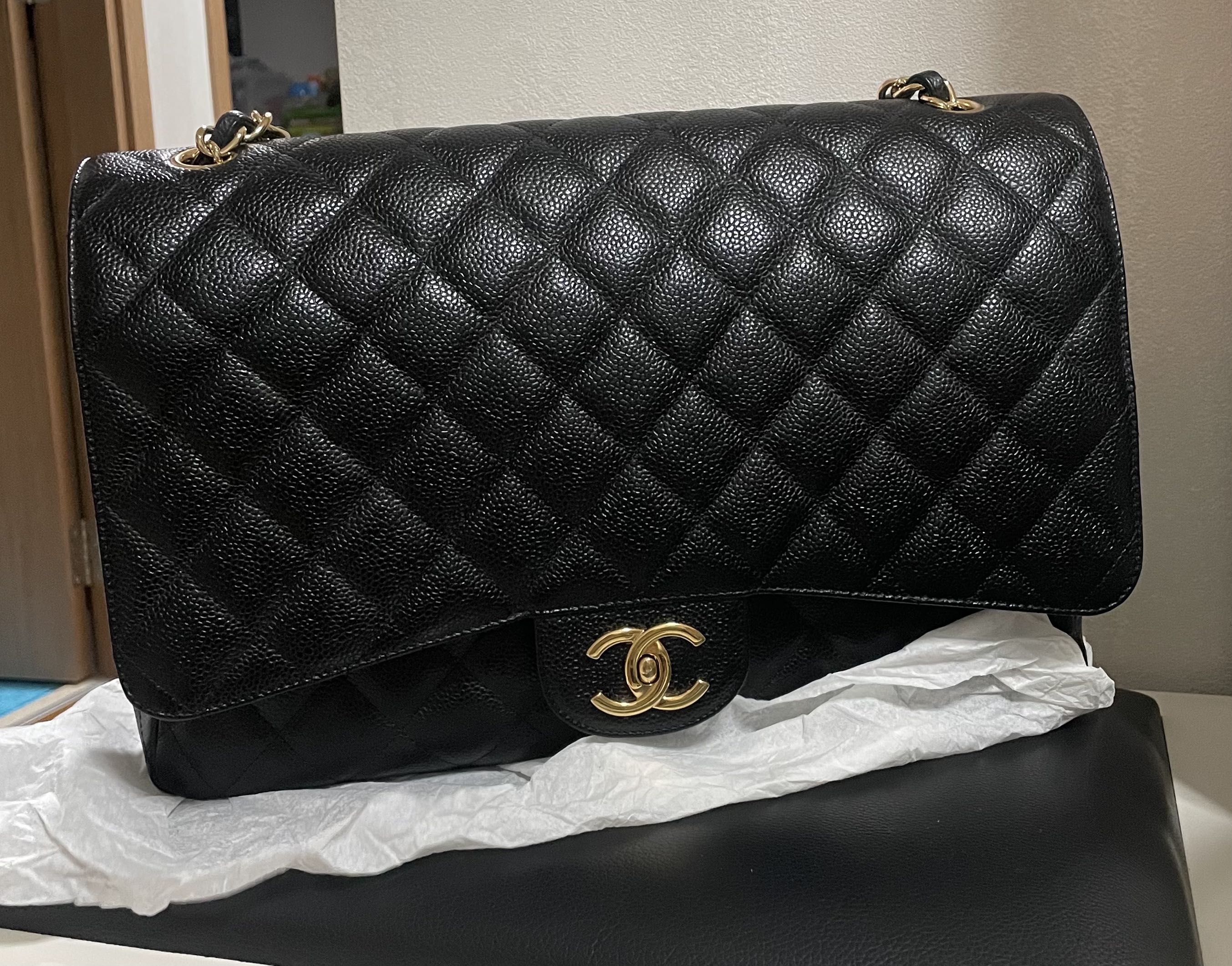 Chanel classic Maxi Double Flap Black Caviar GHW Luxury Bags