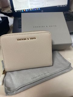 （分類：）位於 。 由 aawthc 提交（商品編號 1143747325，圖片 1）。簡介： 。