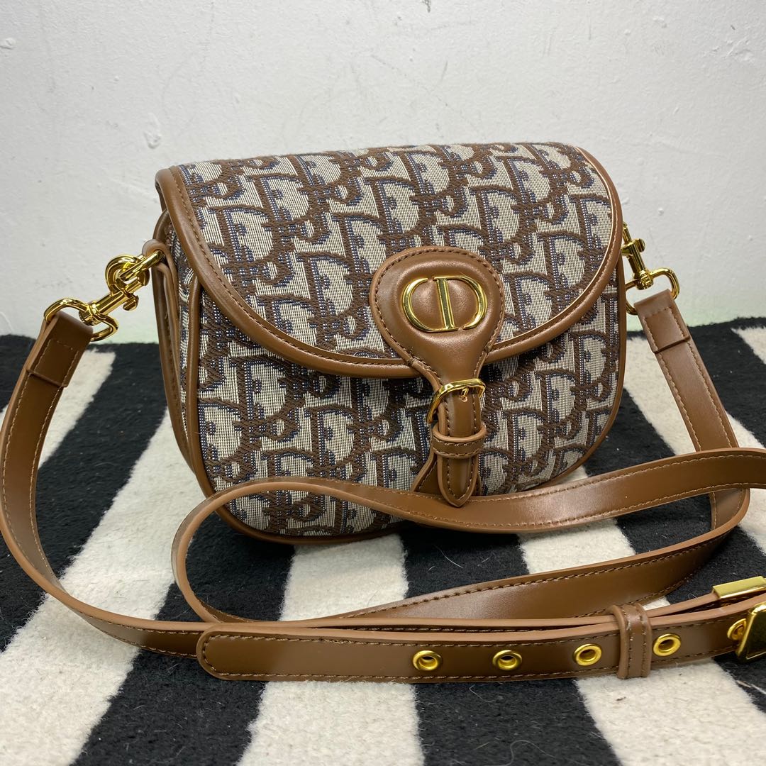 Christian dior shop sling bag