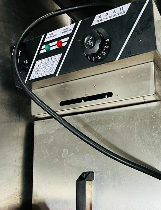 Commercial Deep Fryer (not used before), TV & Home Appliances, Kitchen