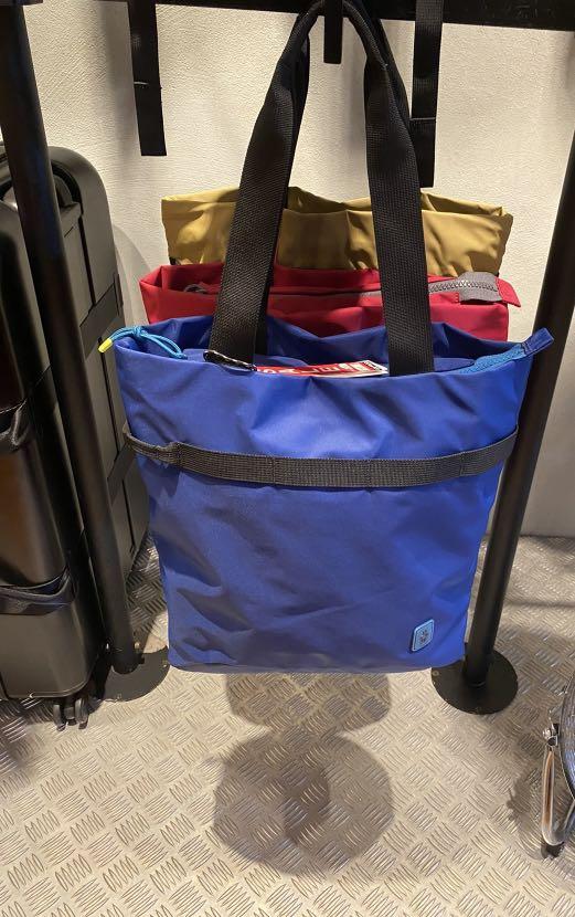 Crumpler Tote Bag, Women's Fashion 