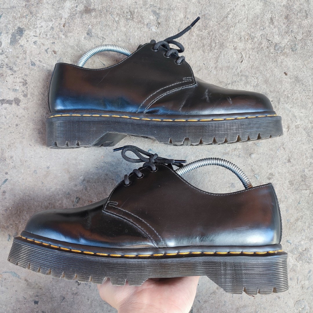 dr martens 1416