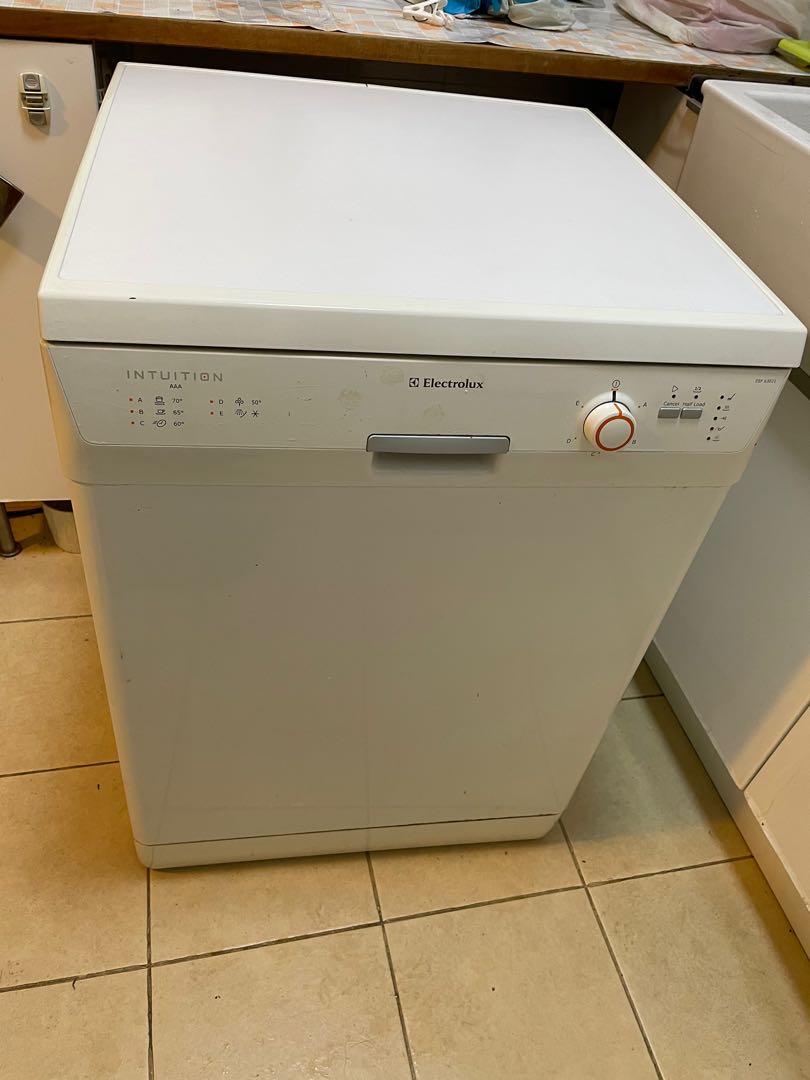 electrolux-dishwasher-intuition-series-tv-home-appliances-kitchen