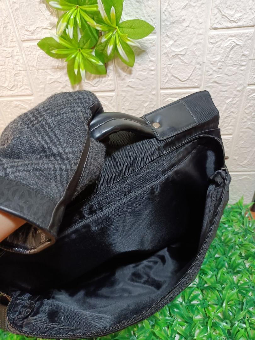 ESQUIRE LAPTOP BAG, Luxury, Bags & Wallets on Carousell