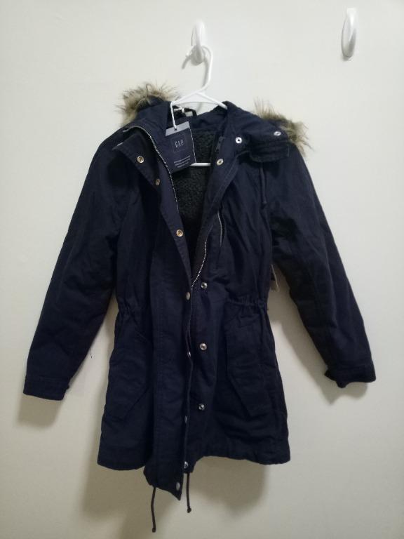 launch Discipline aluminum Gap navy hooded parka with faux fur XS petite NWT, Women's Fashion, Coats,  Jackets and Outerwear on Carousell