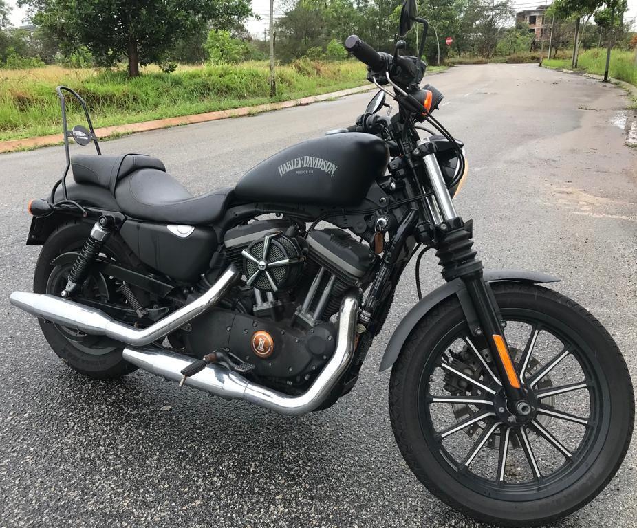 Harley davidson iron 883 2nd hand store