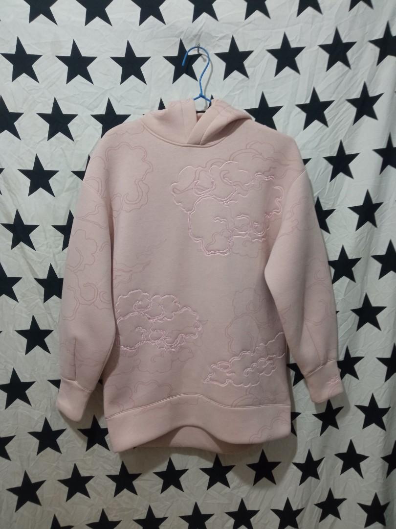 Valentine2022 Hoodie H M NICKI MINAJ Over size L warna Pink muda