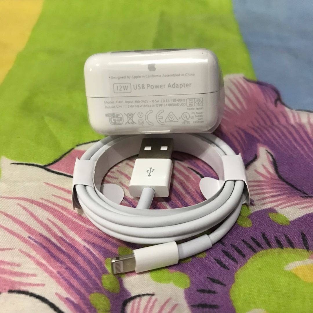 iPhone iPad charger 12 watts adapter and lightning cable, Mobile Phones
