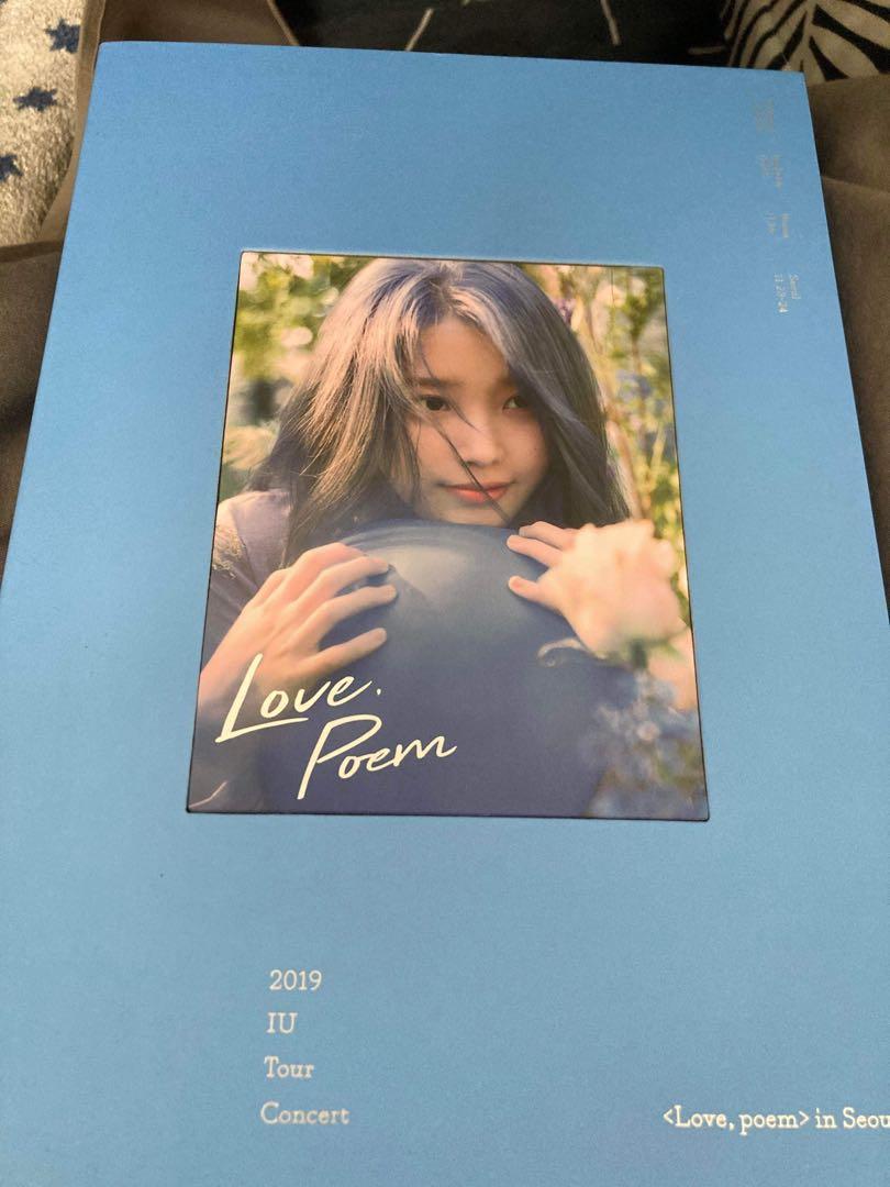 IU - 2019 IU TOUR CONCERT Blu-Ray [LOVE POEM] IN SEOUL DVD 只拆了