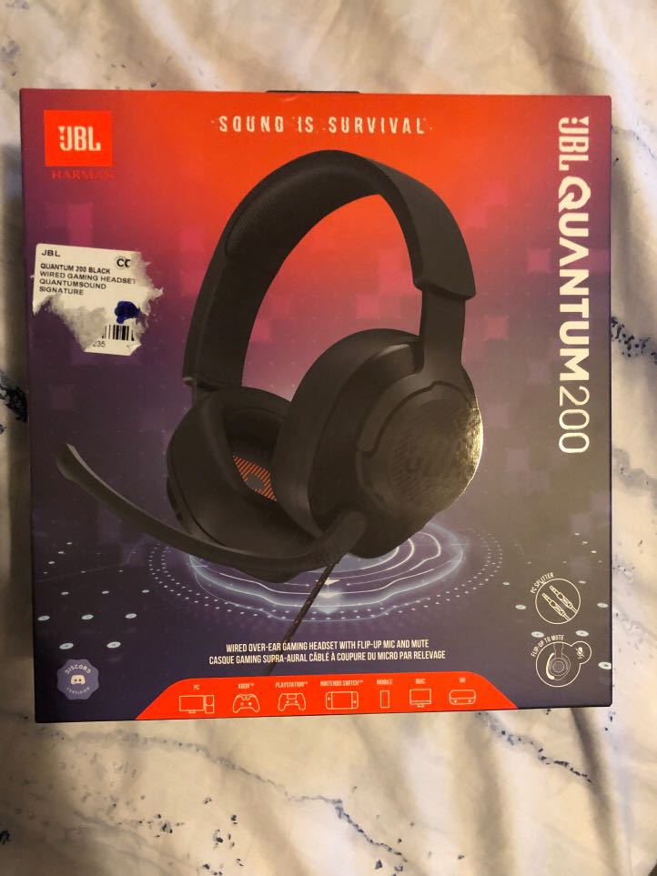 JBL Quantum 300 - Wired Over-Ear Gaming Headphones - Black