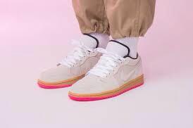 Jordan 1 low Hyper Pink Men s Fashion Footwear Sneakers on