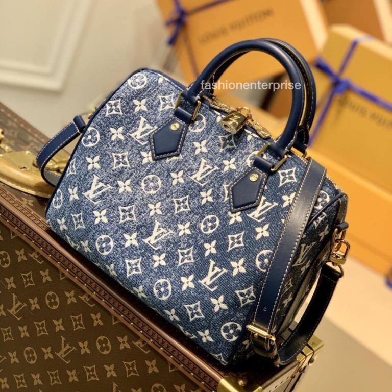 Louis Vuitton Speedy Bandouliere 25, Men's Fashion, Bags, Belt bags,  Clutches and Pouches on Carousell