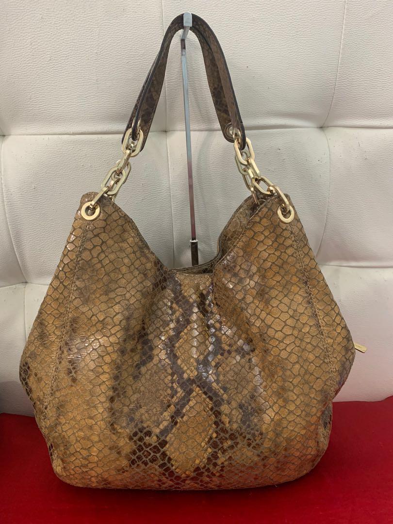 Michael kors hotsell python wristlet