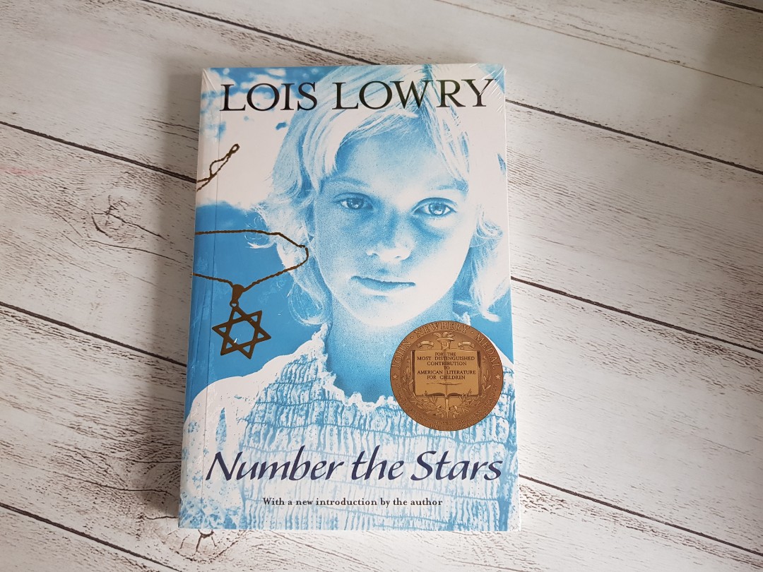 Number the stars, by Lois Lowry Teacher Guide (Novel units), Hobbies & Toys, Books & Magazines