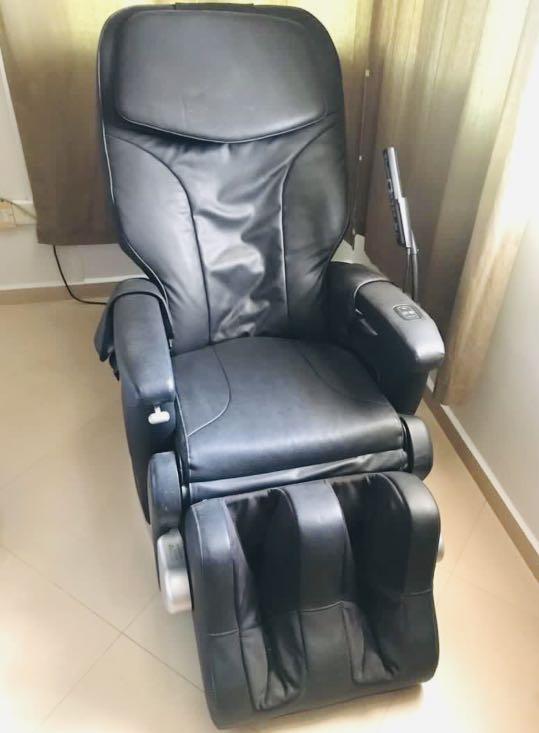 Osim iMedic Pro Massage Chair, Furniture & Home Living, Furniture, Chairs on Carousell