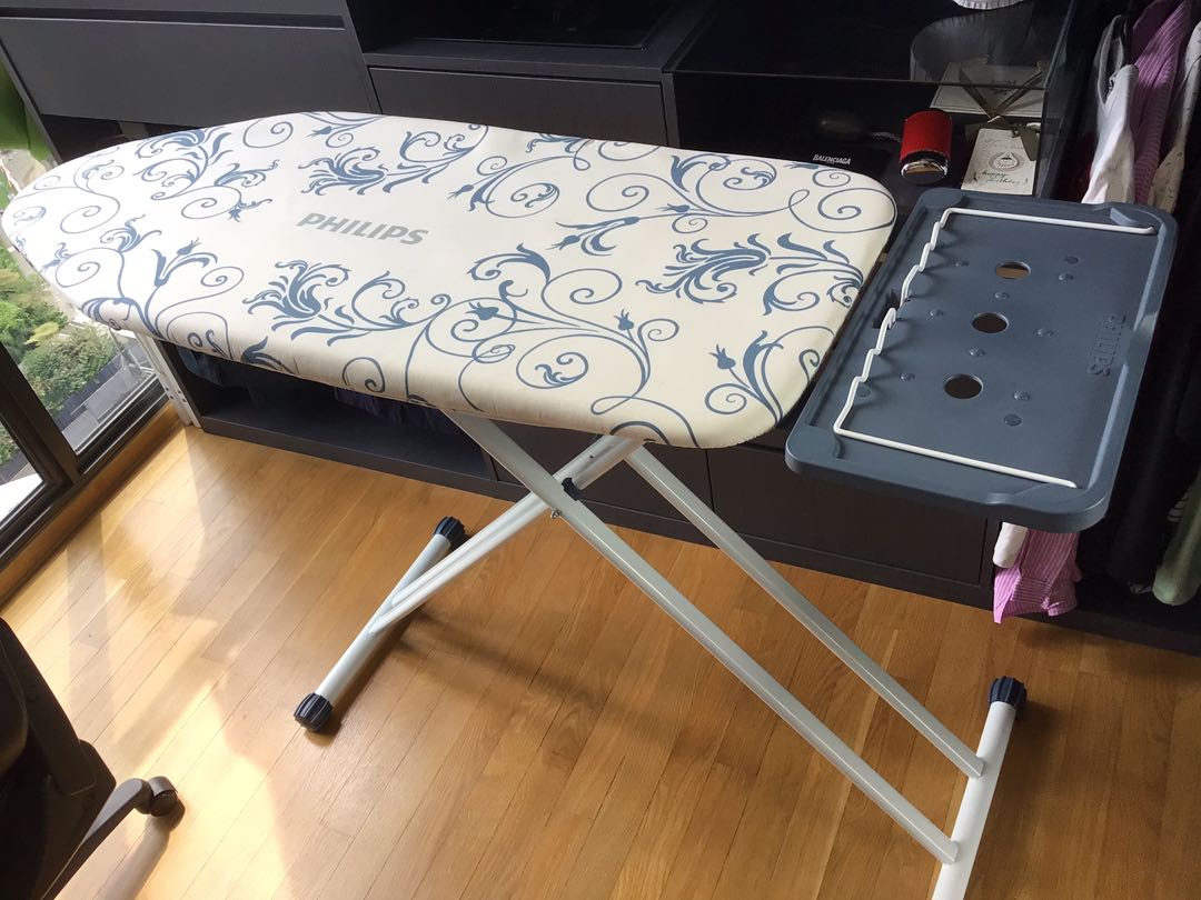 Philips Ironing Board GC240, Furniture & Home Living, Cleaning & Homecare Supplies, Ironing